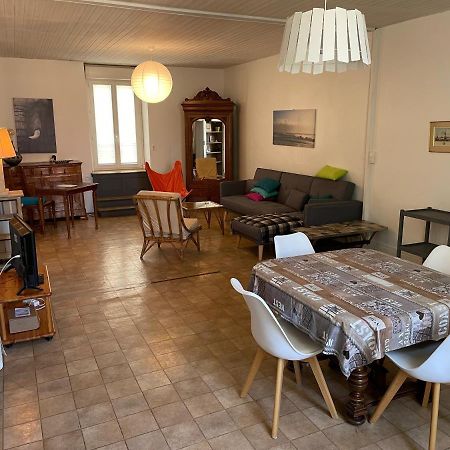 Maison De Famille Aux Sables D'Olonne Les Sables-dʼOlonne Esterno foto
